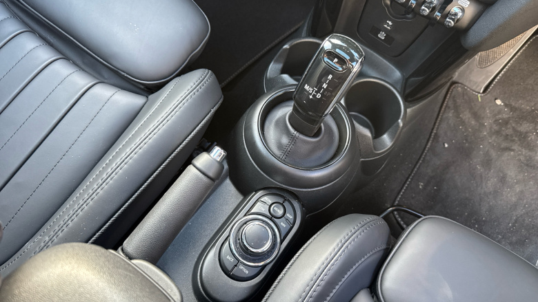 MINI Cooper 2.0 S Exclusive 3dr Auto Petrol Hatchback